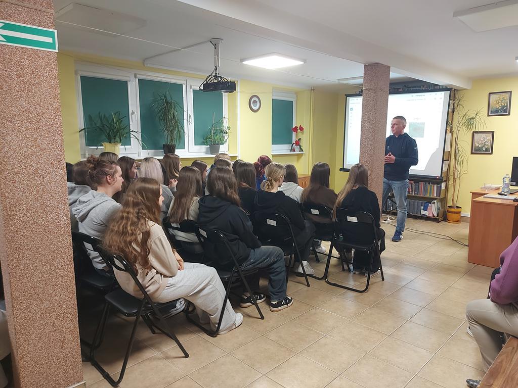 WARTO OCALIĆ OD ZAPOMNIENIA DOROBEK MINIONYCH POKOLEŃ 03