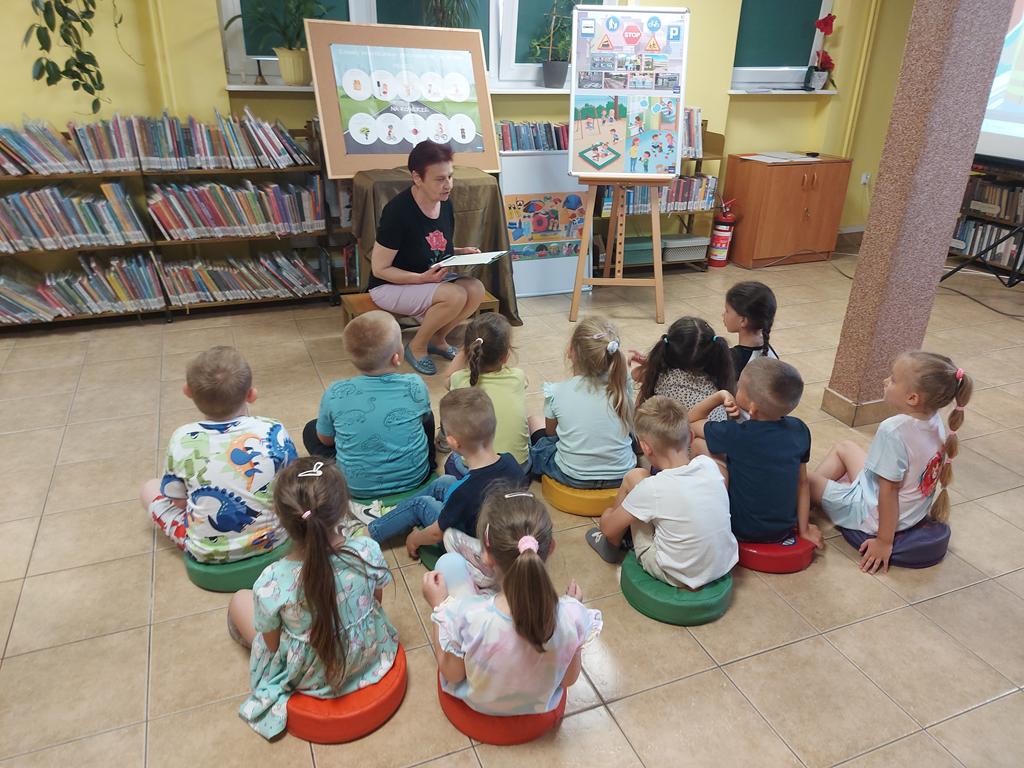 BEZPIECZNI NA WAKACJACH 01