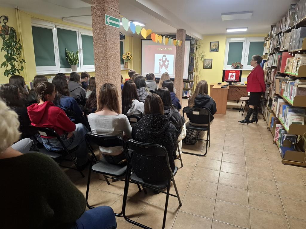 PROBLEM NADAL AKTUALNY 03